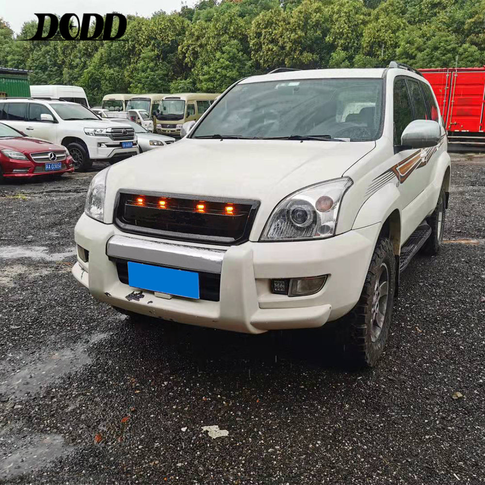 Front Grille With Grille For 2002-2009 Toyota Land Crusier LC120 Bumper Grills Grill Cover W /4 LED Lights Black